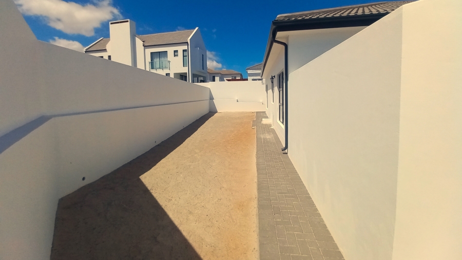 3 Bedroom Property for Sale in Shelley Point Western Cape